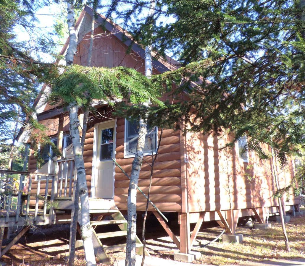 Big Timber Resort Marcell Bagian luar foto